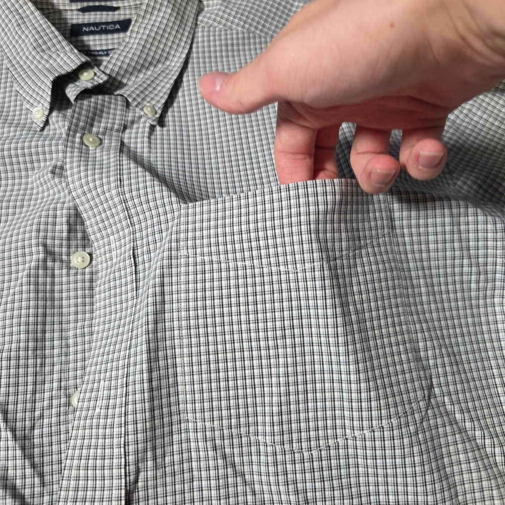Nautica Mens XL Button Down Shirt Bundle Red Grey Plaid Check Long Sleeve Cotton - Picture 6 of 8